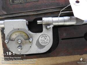 Roch roll dial snap indicator and measure block