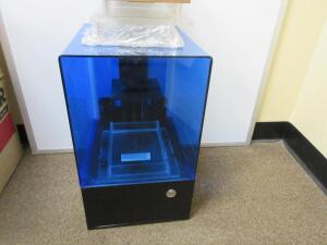 OMAKER 3D PRINTER, (LOCATION: CHATSWORTH, CA)