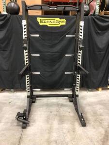 TECHNOGYM OLYMPIC HALF RACK DOM: 2018 MODEL: PG10-NB0000 SN: PG1018101804