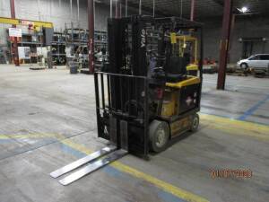 Yale Electric Forklift (R83) Double Mast, Side Shift, Auto Adjust 46" Forks, Approx. Height Reach 194", 4,450lb Capacity, Approx. 12,120 Hours, M/N ERC050RGN36TE084 S/N E108V13138X