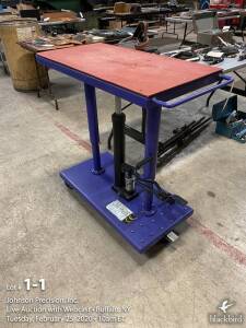 Hydraulic lift table model WS-MH-LFTB1-110