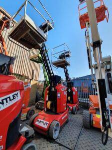 Manitou, 100 VJR Evolution Vertical Mast, Plant No. G848
DOM: 2014, Serial No. 932810
Hours: 123, 
LOLER: 22/06/2020