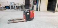 RAYMOND electric pallet jack mod. 111TM