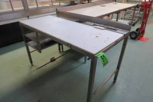 Tables en acier inoxydable (60"x50")