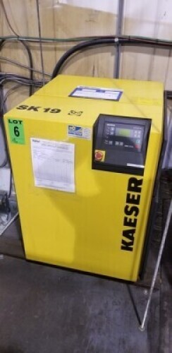 Compresseur &agrave; air "Kaeser", Mod. : SK-19, Ser. : 1017, Moteur &agrave; vis, 15 h.p.,