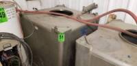 1000 litre MUELLER port-a-tank stainless steel tank