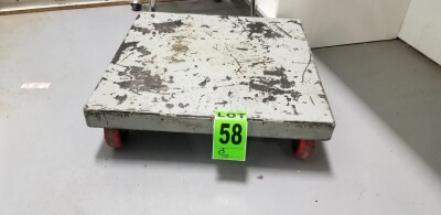 Steel rolling platform 1.5' x 1.5'