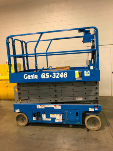 32' Genie GS-3246 electric 7000-lb. platform lift