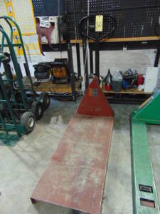 HYDRAULIC PALLET JACK