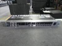 BEHRINGER ULTRAMATCH PRO