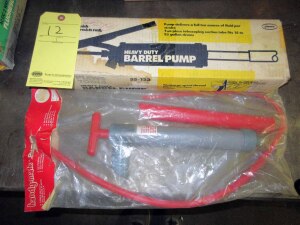 LOT CONSISTING OF: H.D. barrel pump (new in box) & Handy Mate suction hand pump