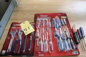 LOT CONSISTING OF: pliers (new), screwdrivers (new & used)