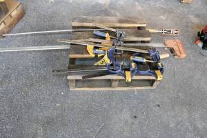 LOT OF WOODWORKING CLAMPS, 4' to 18"