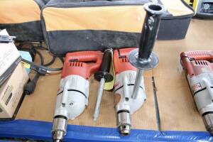 LOT OF HAND DRILLS (2), MILWAUKEE 1/2"