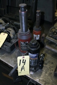 LOT OF HYDRAULIC BOTTLE JACKS: 20 T. cap., 12 T. cap. & 6 T. cap.