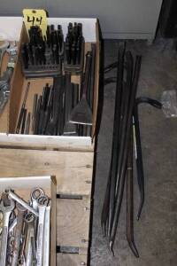 LOT CONSISTING OF: punches, chisels & pry-bars