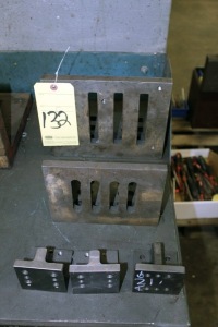 LOT OF ANGLE PLATES