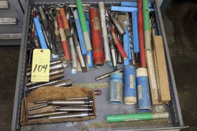 LOT CONSISTING OF: assorted mandrels & twist drills