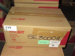 SOLAREDGE SE3000H-US000NNU2 SINGLE PHASE INVERTER 3.0 KW HD WAVE 1PH GRID TIED (NEW)