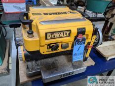 13" THICKNESS DEWALT MODEL DW735 PLANER; S/N 2007-52-CTI94585 (8635 East Ave., Mentor, OH 44060 -