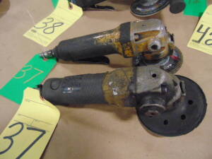 LOT OF PNEUMATIC RIGHT ANGLE GRINDERS (2), 4"