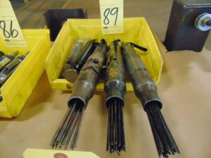 LOT OF PNEUMATIC SCALERS (5)