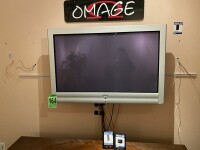 T&eacute;l&eacute;vision &agrave; &eacute;cran plat SONY 42" mod. KE42T52U avec syst&egrave;me de fixation murale r&eacute;glable