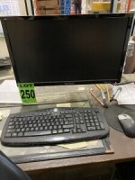 Moniteur VIEWSONIC et PC
