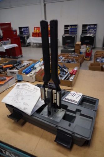 AMP MI-1 Butterfly 50pin Crimper