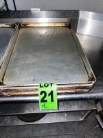 Lot of (7) baking trays