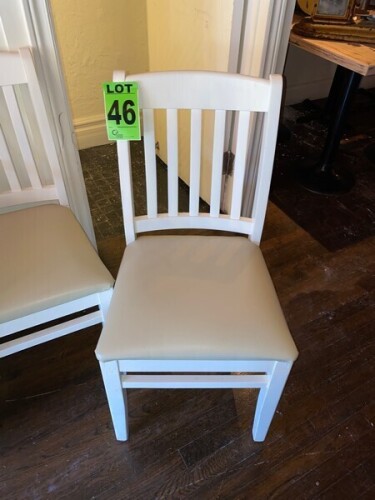 Lot of 16 wooden chairs