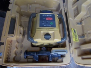 Top-Con Model RL-H4C Long Range Self Leveling Construction Laser, S/N: PT39