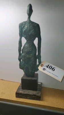 18" BRONZE STATUE AFTER GIACOMETTI