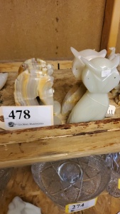 LOT OF 4 ASSORTED CARVED ONYX FIGURES "2 HORSE HEADS, 2 OWLS"