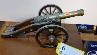 MINIATURE CANNON