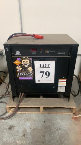 DOUGLAS BATTERY 24V BATTERY CHARGER, MODEL: DLG3B12-865