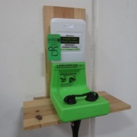 (2) eye station