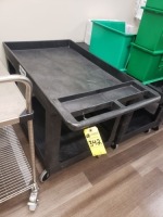 Rubbermaid Plastic Cart