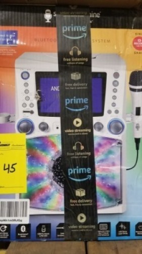 Singing Machine Groove Cube Karaoke Player #STVG785BTW
