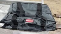 Insulated Food Deliver Rubbermaid Pro Serve Bag