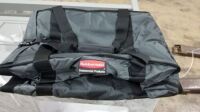 Insulated Food Deliver Rubbermaid Pro Serve Bag