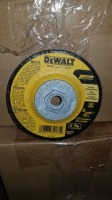 DeWalt Disc 4 1/2" x 1/8" x 5/8" -11 Cutting & Grinding Wheels 8(10) (80 Each)