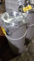Trash Bin w/Ash Tray Top