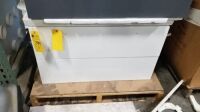 2-Drawer White Vanity Wall Mount w/Top (All items must be paid for & removed by Monday, September 18, 2023. NO EXCEPTIONS! PLEASE DO NOT PARTICIPATE IN THE SALE IF YOU CAN NOT PAY & PICK UP BY THE REMOVAL DATE.)