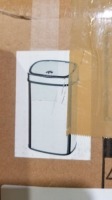Trashcan #XTRASH50L-4 Items must be paid for & removed by 4:00 PM on Friday, October 6, 2023. No Exceptions!