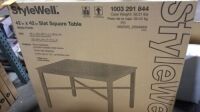 42" x 42" Slat Square Table