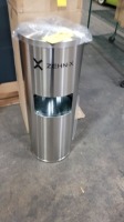 Wipe Dispenser Trash Can