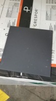 7 3/4" x 7 3/4" Porcelain Tile 18 (31) (Pieces)
