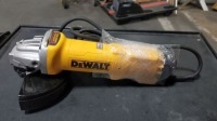 DeWalt 6" Angle Grinder (DWE43144N)