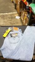 Asst Levis Women's Jeans (Pair)